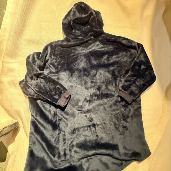 Cozy Navy Fleece Hoodie - Picture 4 of 4